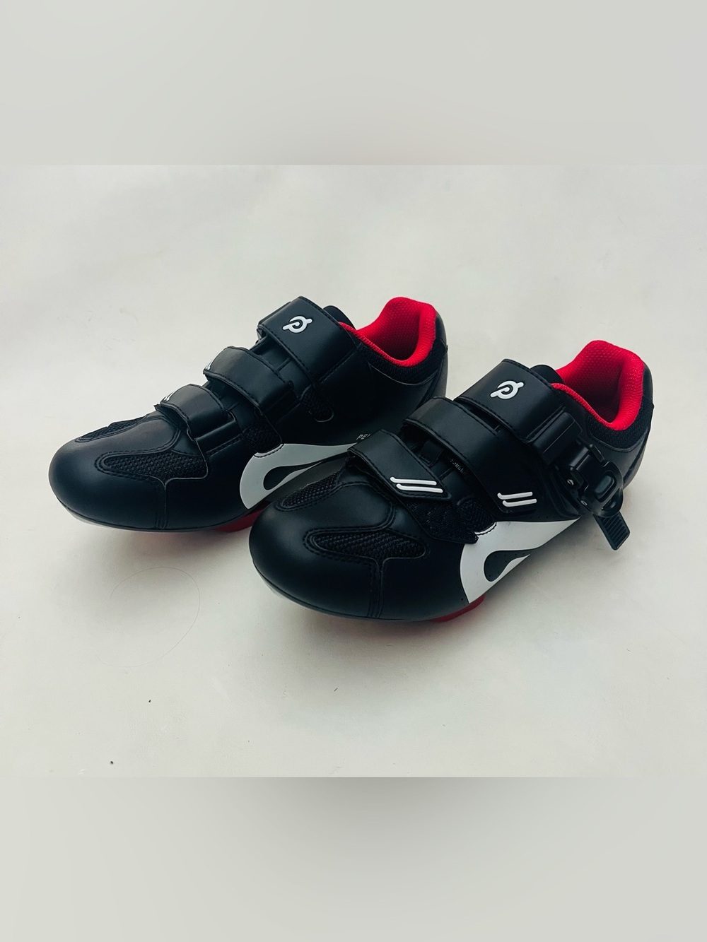 Peloton Cycling Shoes Size 40 Black/White/Red Size 39